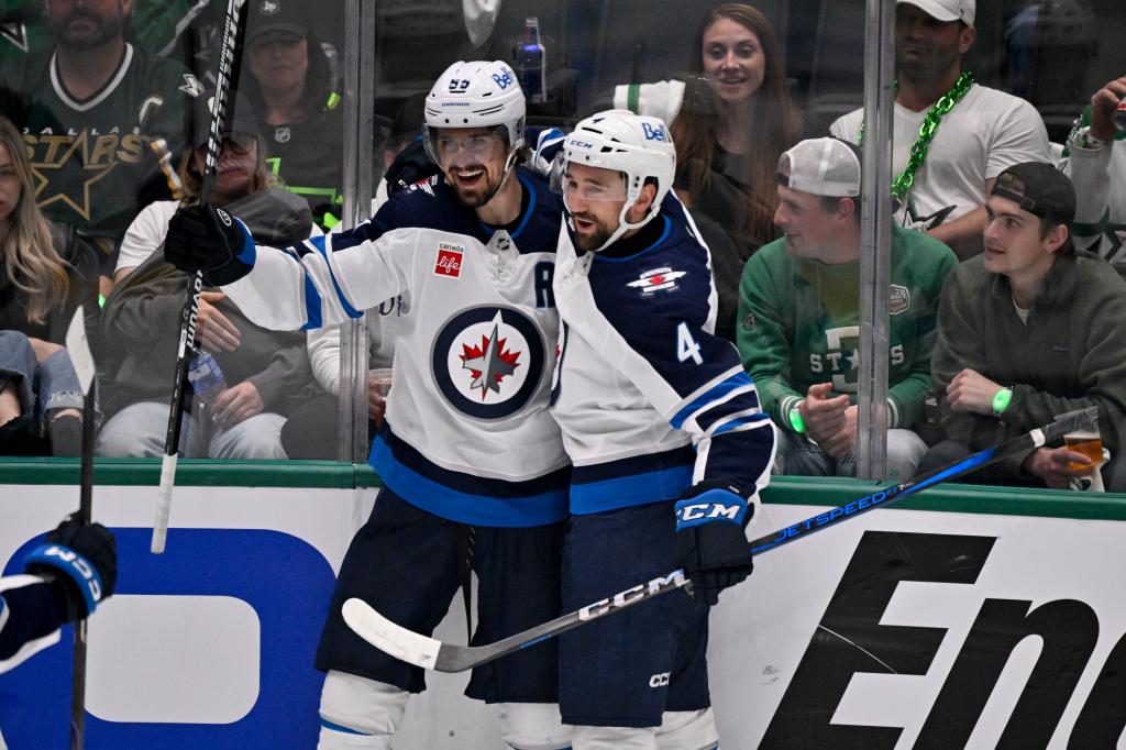 Jets' Mark Scheifele scores goal day after father's sudden death