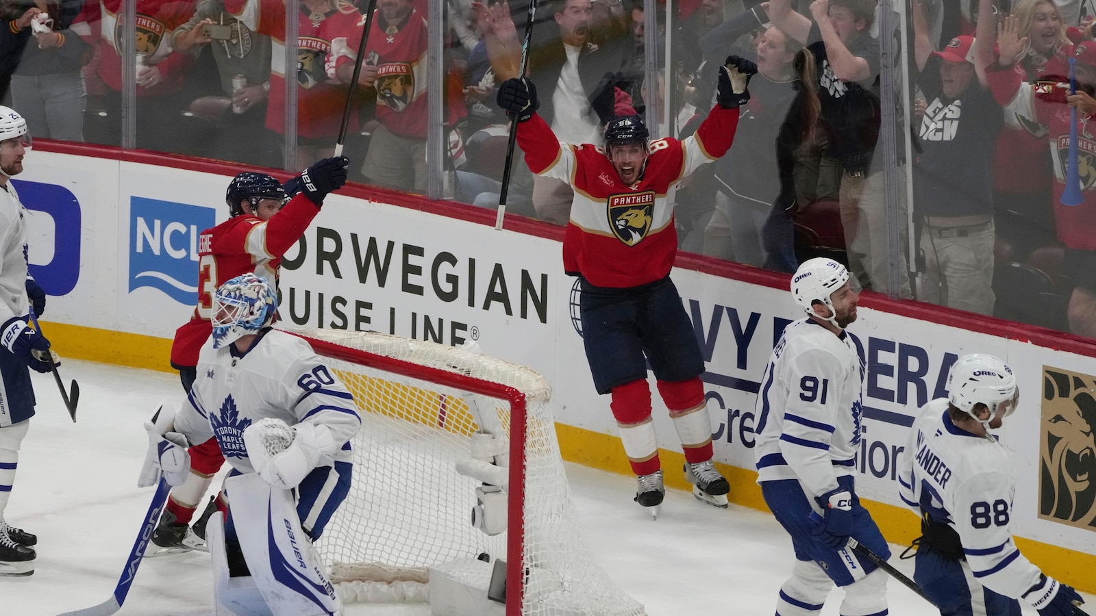 Hellebuyck and Jets back on road in NHL playoffs at Dallas; Florida seeks to get even vs. Toronto