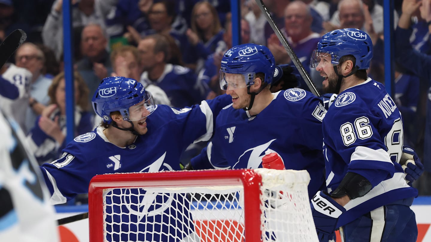 Tampa Bay Lightning Clinch Spot in Stanley Cup Playoffs