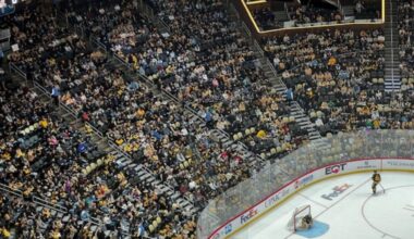 Molinari: Here's Why Penguins Should Lower Ticket Prices