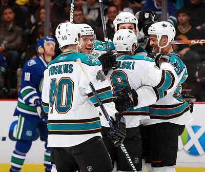 How former players Ryan Johnson and Manny Malhotra are shaping Vancouver Canucks’ next generation in Abbotsford