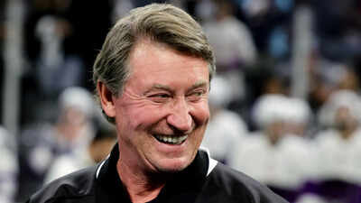 Wayne Gretzky creates controversy, blames Oilers' Stanley Cup collapse on unforgivable goalie decision