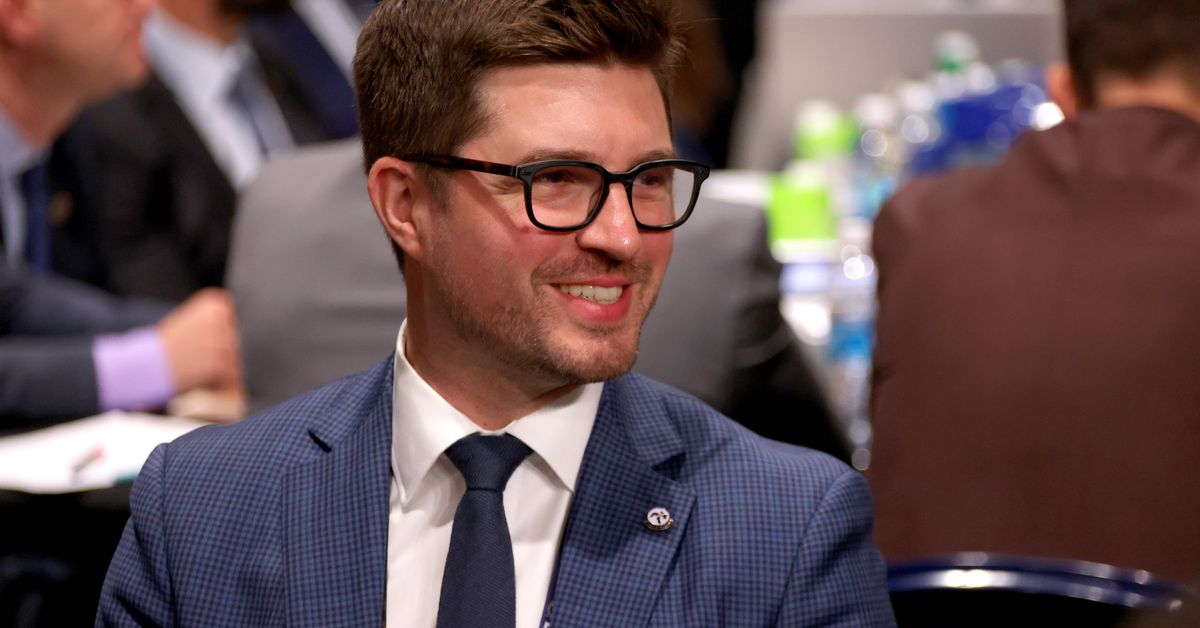 Looking at the Penguins’ salary cap situation in 2025-26