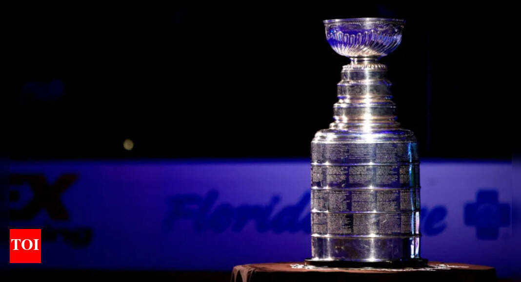 2025 Stanley Cup anthem drama: Oilers stick with tradition as Panthers face backlash over botched performance | NHL News