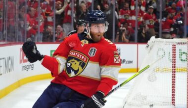 Panthers dominate Oilers, chase Skinner in 6-1 Game 3 rout