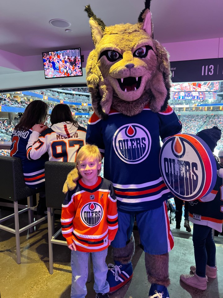 This is six-year-old Hayes from Hay River and he is one of the Edmonton Oilers' biggest fans," writes Kelsey Townend.
