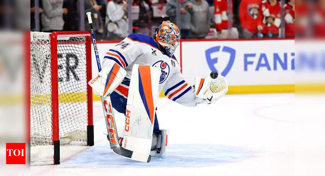 Edmonton Oilers lose composure and Game 3 as Panthers capitalize on chaos: 'The third period is an unravelling' | NHL News