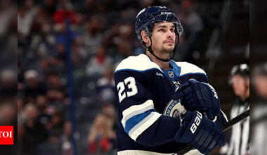 Columbus Blue Jackets celebrates Sean Monahan's Masterton victory as Mitch Marner interest heats up | NHL News