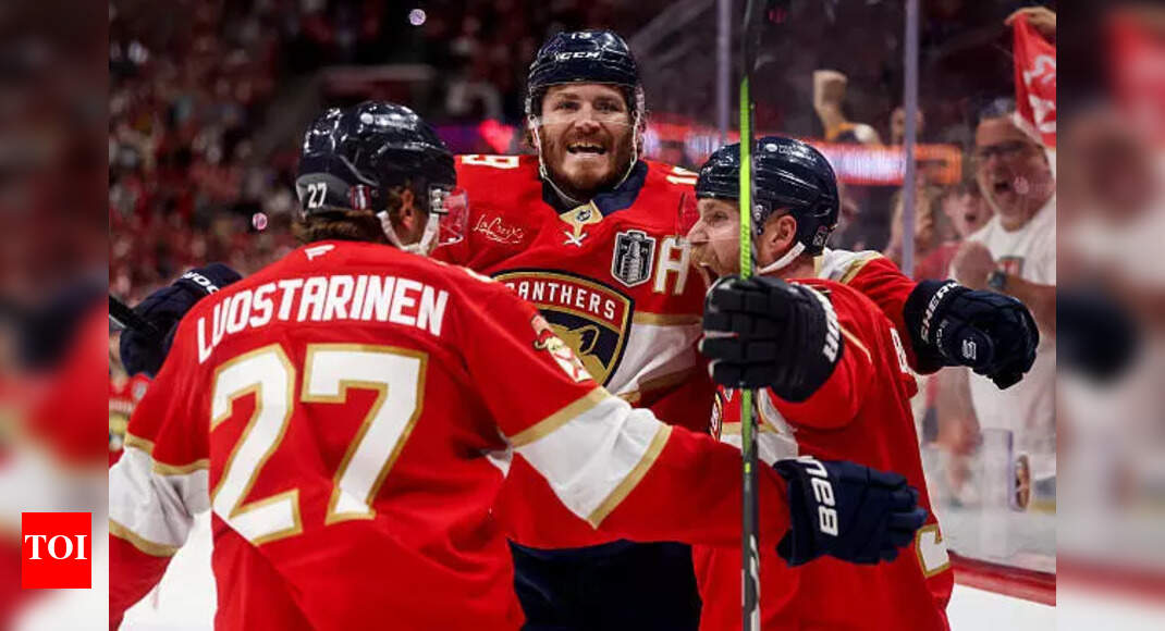 Florida Panthers fans break Guinness World Record for loudest roar amid NHL goal horn controversy | NHL News