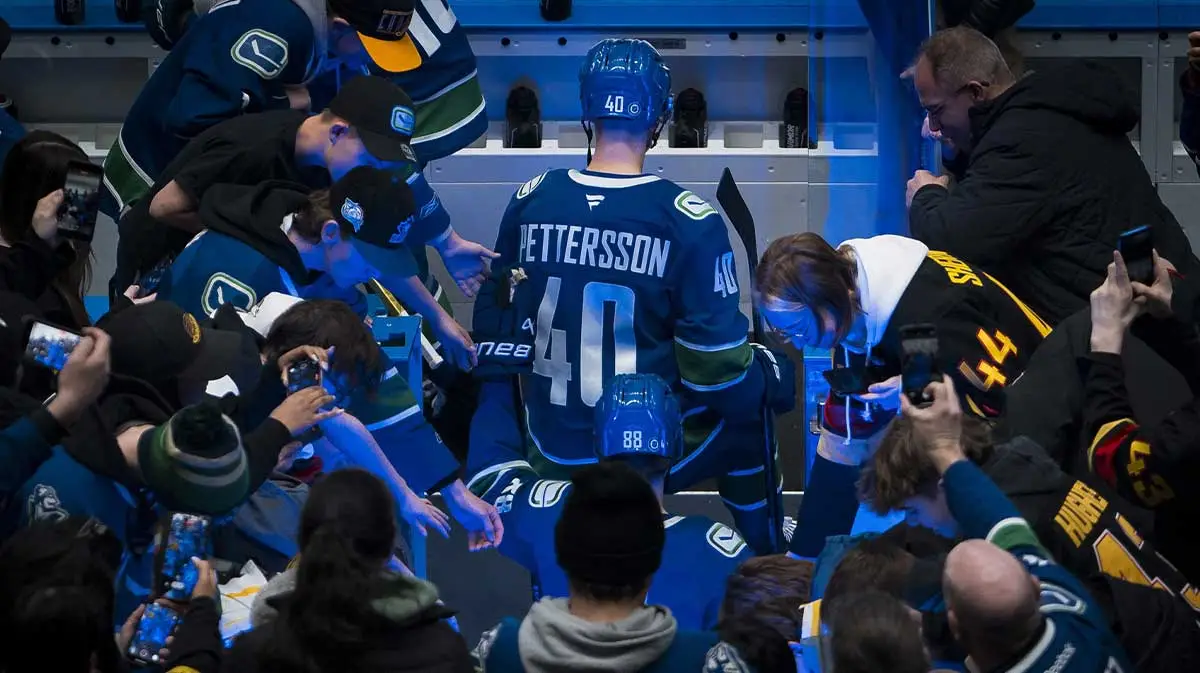 Elias Pettersson's Fate With the Vancouver Canucks Now Appears to Be Confirmed