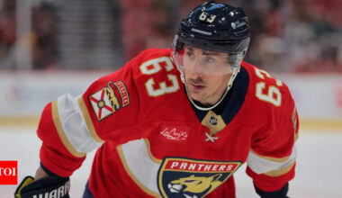 Brad Marchand caught on video making controversial comment to Ottawa Senators player sparking an uproar | NHL News