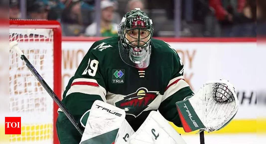 Marc-Andre Fleury was honored by Calgary fans in an emotional NHL farewell appearance