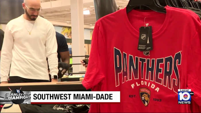 Florida Panthers fans go on shopping spree