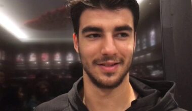 Joe Veleno, Red Wings, blackhawks, Kraken