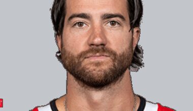 Blackhawks place T.J. Brodie on waivers, eye $7.5M contract buyout