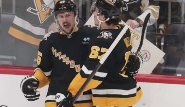 Ryan Graves scores 1st goal of season, Penguins beat Blues 5-3