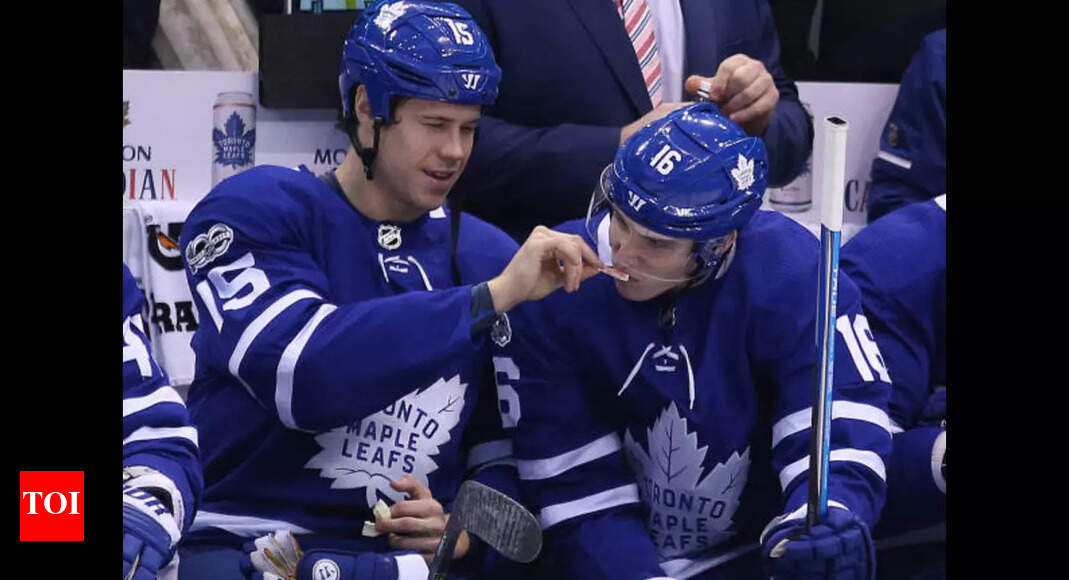 Mitch Marner sends emotional 5-word message as Matt Martin announces NHL retirement | NHL News