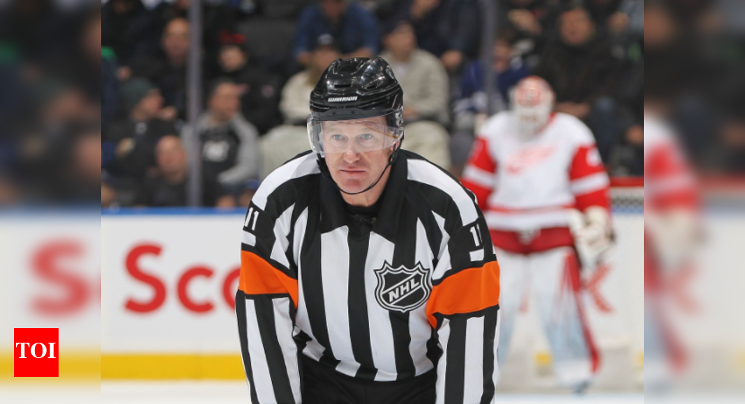 NHL referee Kelly Sutherland helps Steven Lorentz score a winning goal for the Toronto Maple Leafs | NHL News