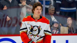 Trevor Zegras traded to Flyers: Grades for Philadelphia, Anaheim Ducks with deal made just before NHL Draft