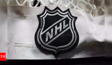 Warner Bros. Discovery is considering multi-hour AEW specials during the NHL Stanley Cup Playoffs | NHL News