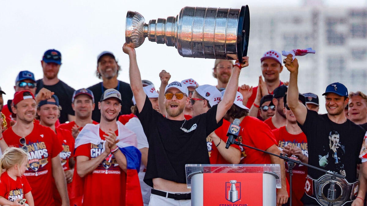 NHL free agency tracker: Sam Bennett re-signs with Panthers on eight-year deal, Tavares returns to Maple Leafs