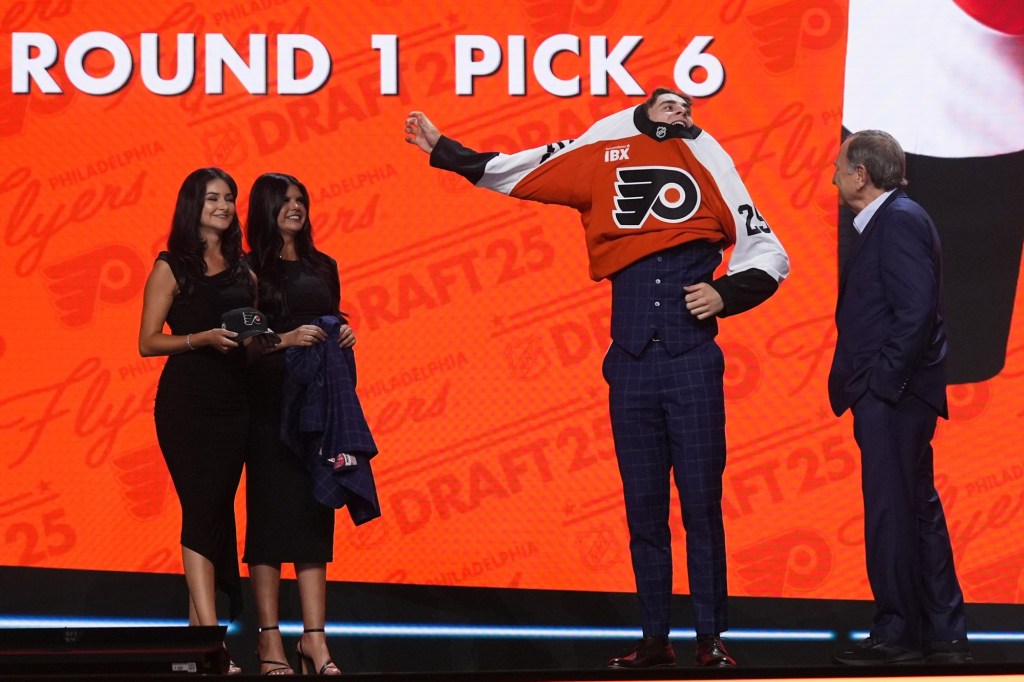 With alums in charge, Flyers follow classic formula in picking Porter Martone