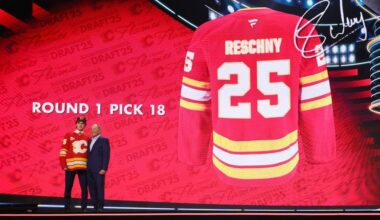 Cole Reschny selected 18th overall by Calgary Flames in 2025 NHL Draft