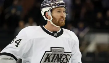 Los Angeles Kings attempting to retain top free agent as Rangers rumors persist