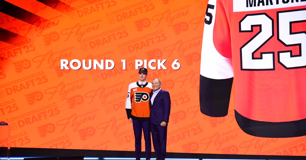Philadelphia Flyers host NHL Draft party in Atlantic City