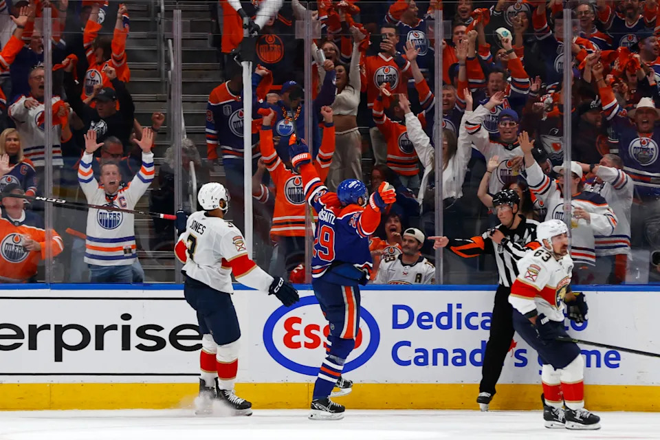 Oilers center Leon Draisaitl (29) reacts after scoring the game-winning goal against the Panthers.Perry Nelson-Imagn Images