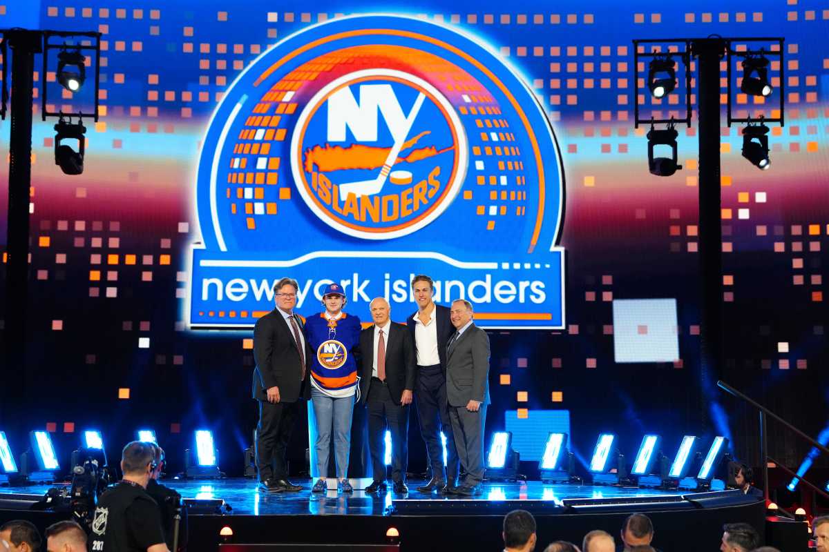 Mathieu Darche: Islanders ‘expect’ to use No. 1 pick at 2025 NHL Draft