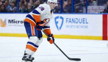 Alex Romanov, Islanders agree to 8-year, $50 million contract extension