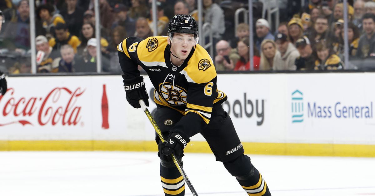 Bruins extend Mason Lohrei with two-year contract