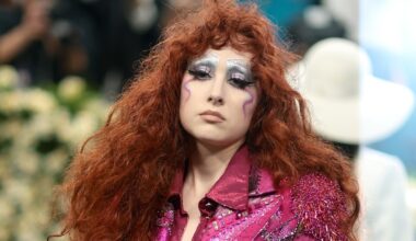 The Edmonton Oilers obsession with Chappell Roan’s ‘Pink Pony Club’ is sports’ greatest mystery