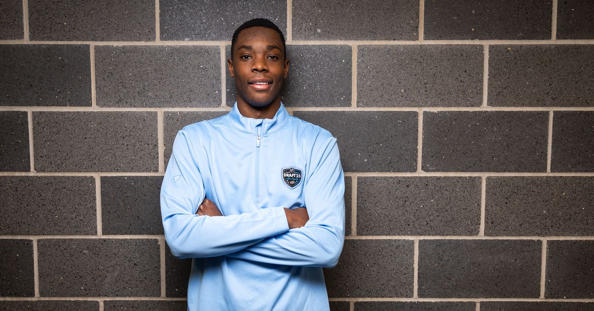 Penguins select Bill Zonnon with 22nd overall pick