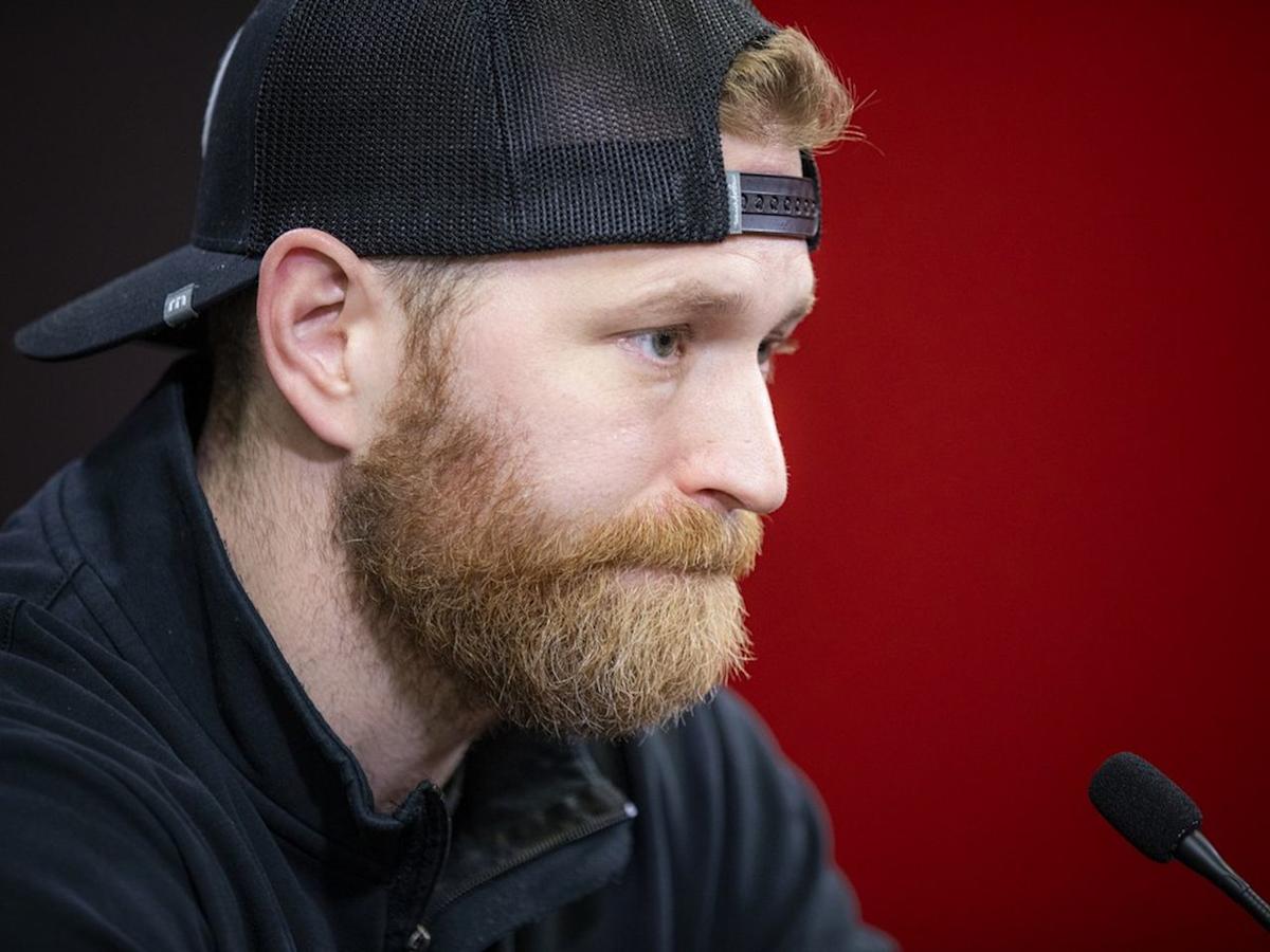 Clock ticking on Ottawa Senators to sign alternate captain Claude Giroux