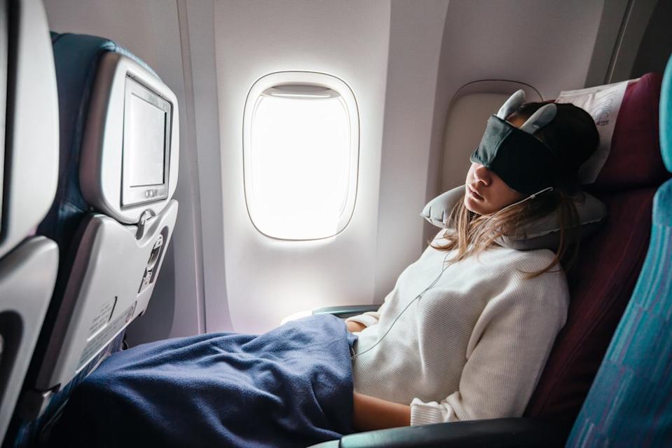 Comfort is key when flying. Alena Ozerova – stock.adobe.com