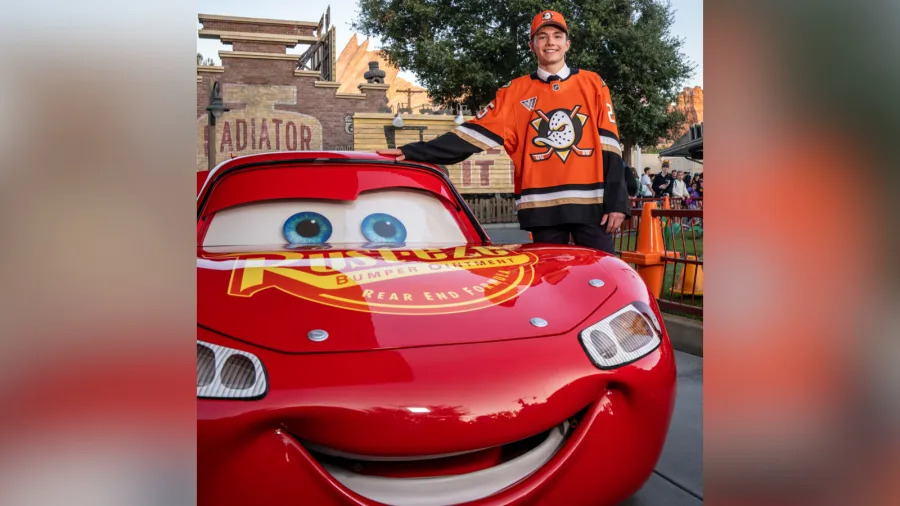 Roger McQueen meets Lightning McQueen at Disneyland. (Anaheim Ducks)