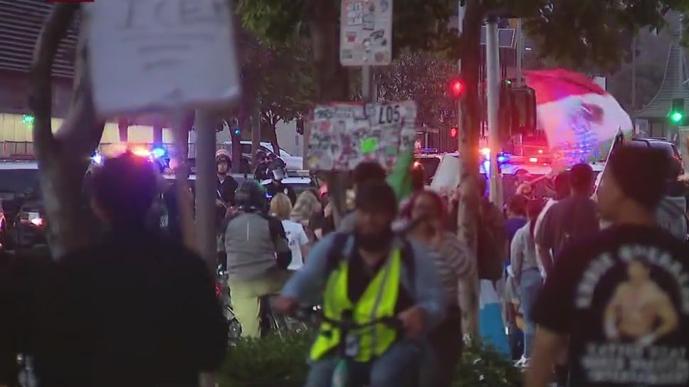 No Kings organizer criticizes 'state violence'