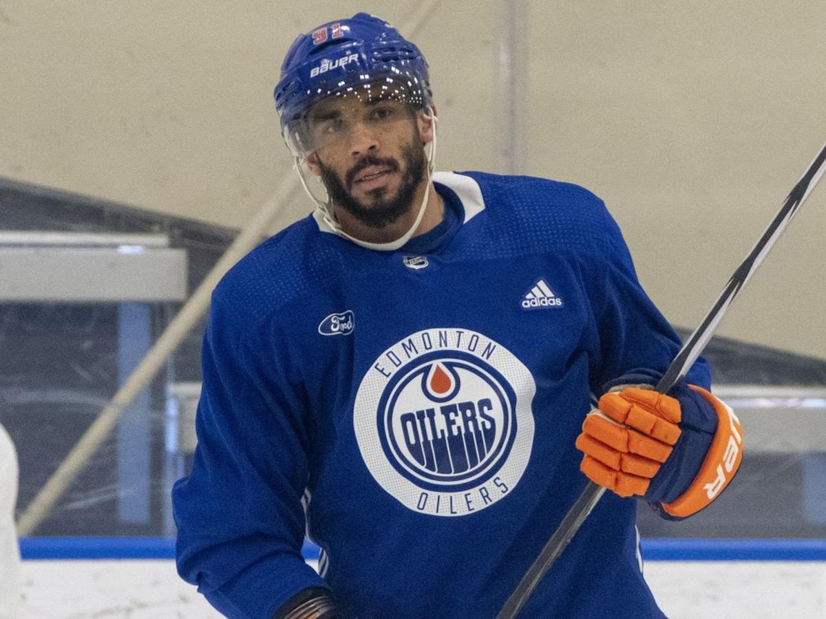 Can Evander Kane stand up to the Florida Panthers bully boys?