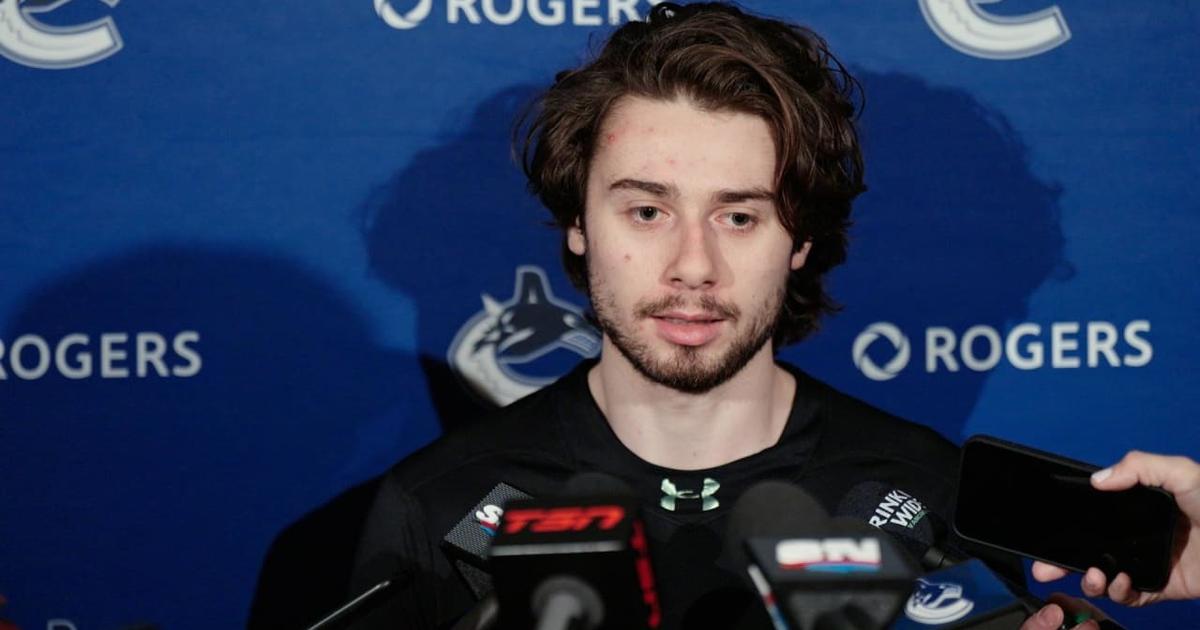RUMEUR: Les Canucks tenteraient un échange pour se protéger du possible départ de Quinn Hughes