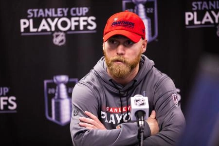 Florida Panthers forward and pending UFA Sam Bennet