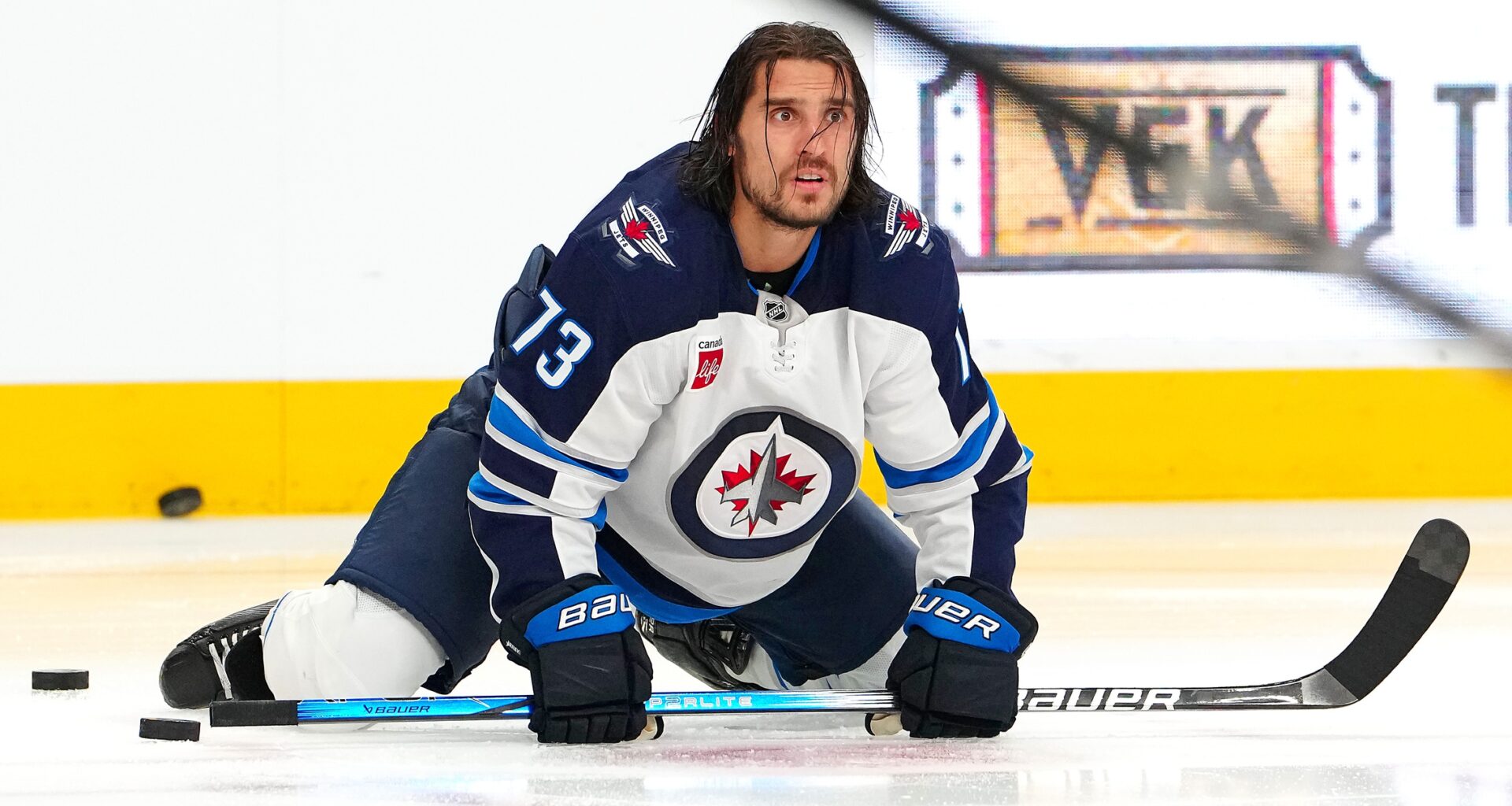 Brandon Tanev Shares Cryptic Remark About Potentially Signing With the Maple Leafs