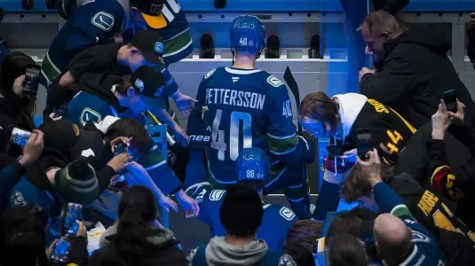 Vancouver Canucks forward Elias Pettersson
