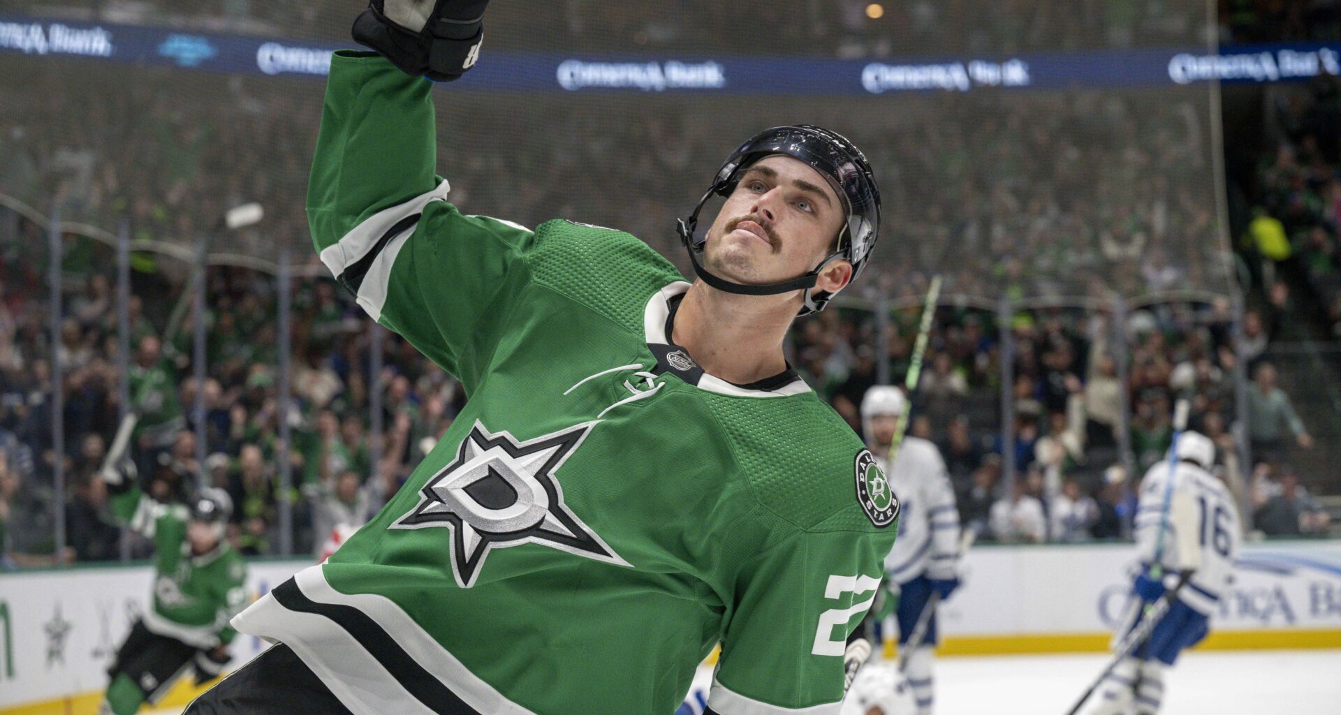 Toronto Maple Leafs Officially Linked Former Player and Heavy Power Forward