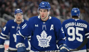 New York Rangers shockingly linked to three unrestricted free agent centers