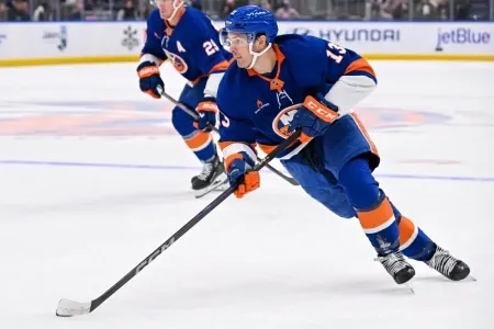 New York Islanders forward Mat Barzal. New York Islanders forward Mat Barzal.