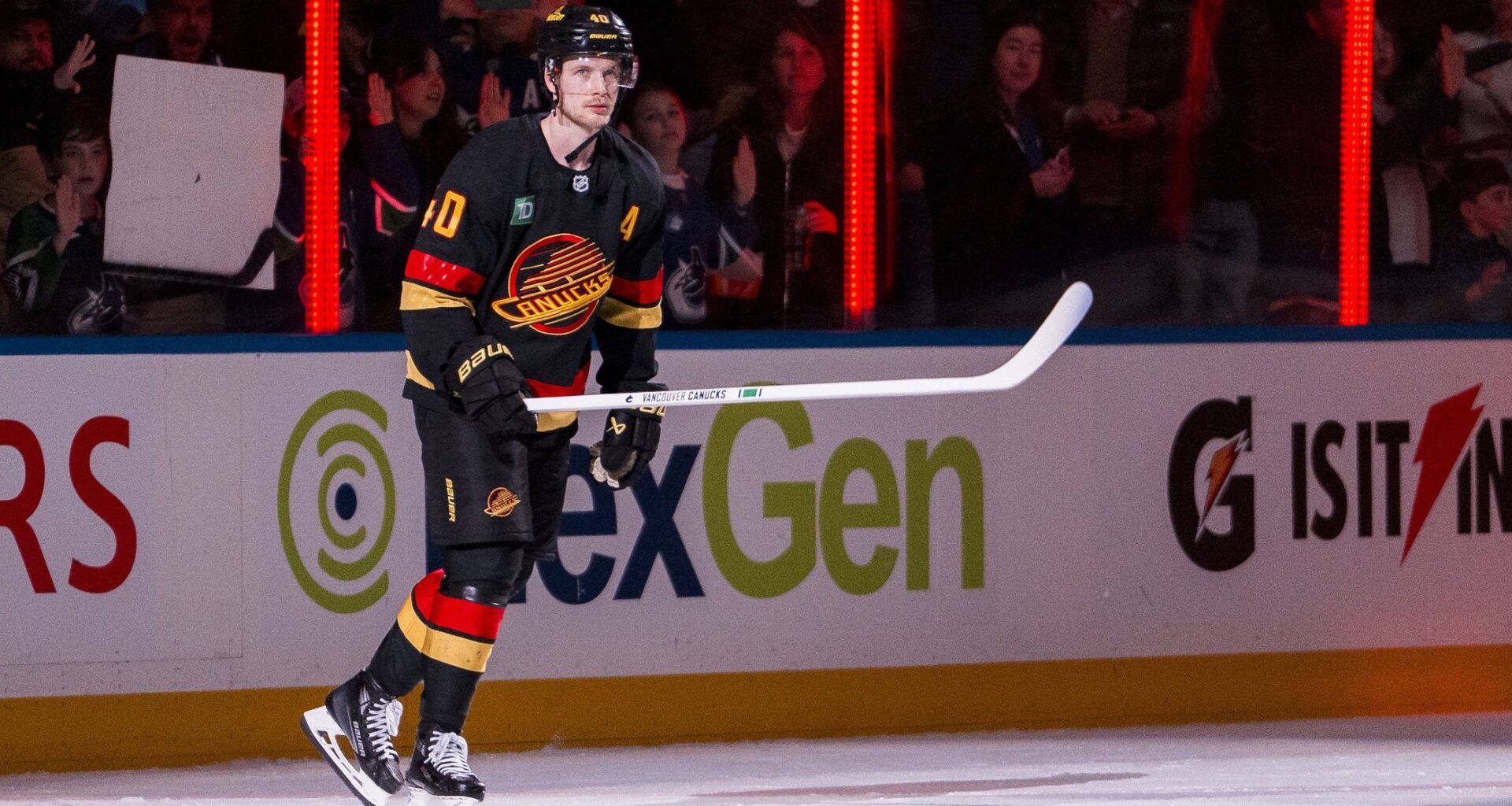 Red Wings Emerge as Strong Contenders in Major Trade for $92.8 Million Canucks Star Forward