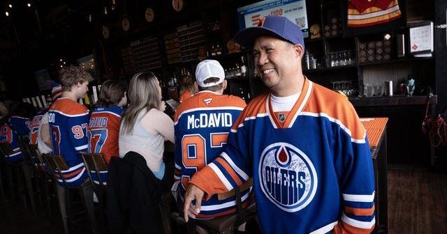 Oilers fans find a home in Calgary bars as Edmonton takes another shot at the Cup | National Sports