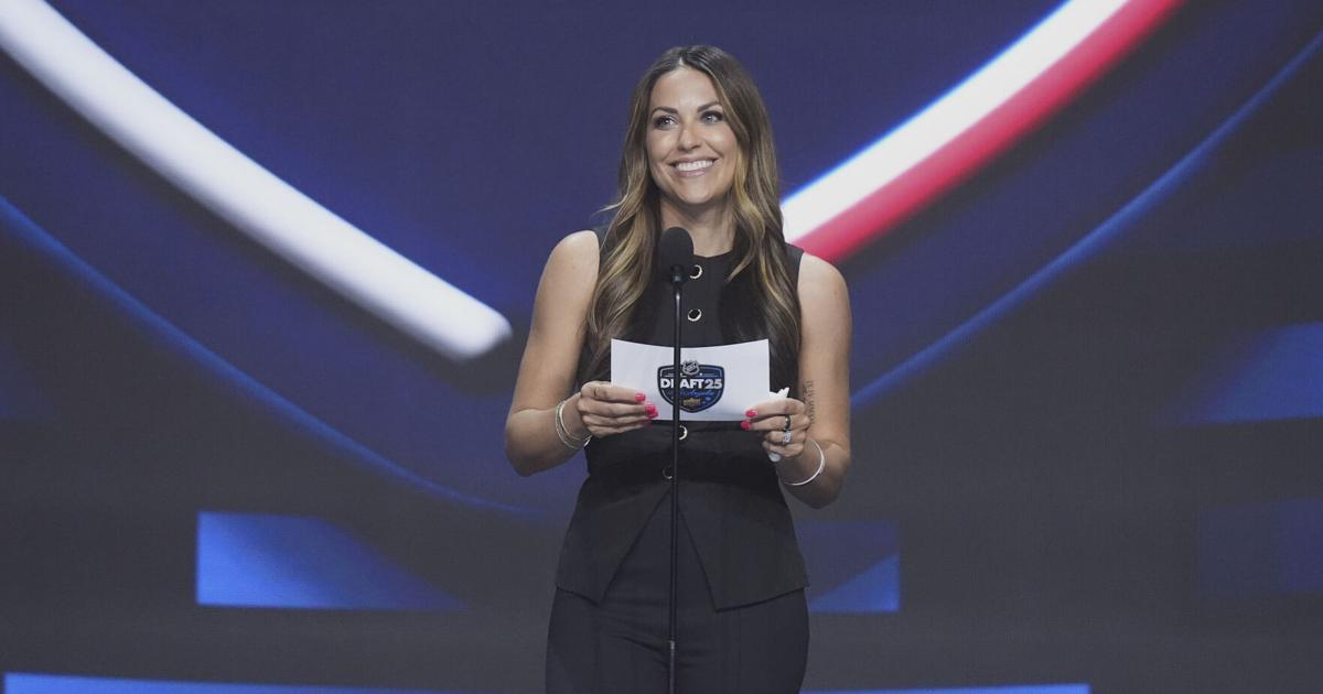 Emotional tribute to 'Johnny Hockey' as Meredith Gaudreau announces Blue Jackets' 1st-round picks | National Sports